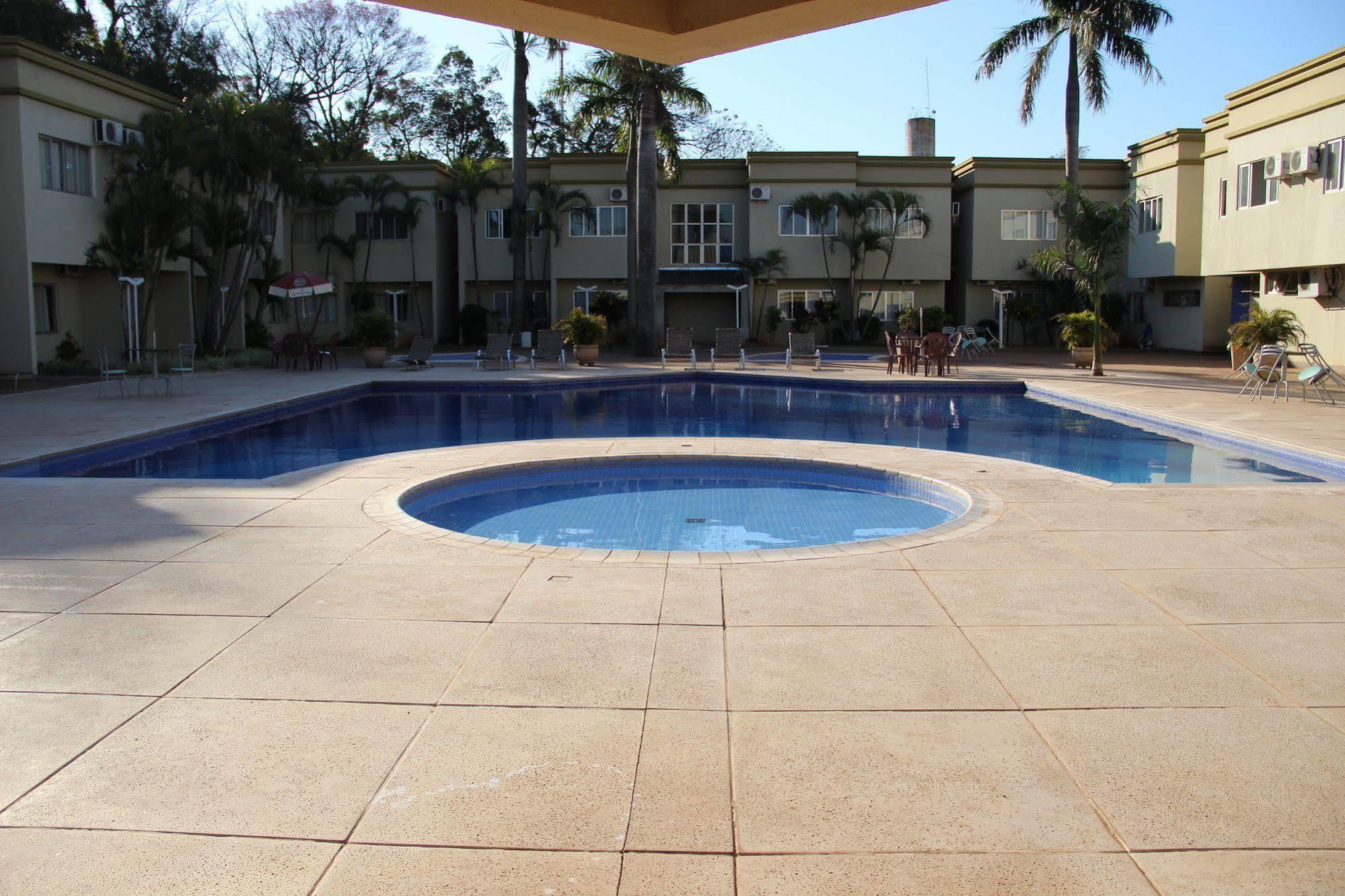 Muffato Plaza Hotel Foz do Iguaçu Exterior foto