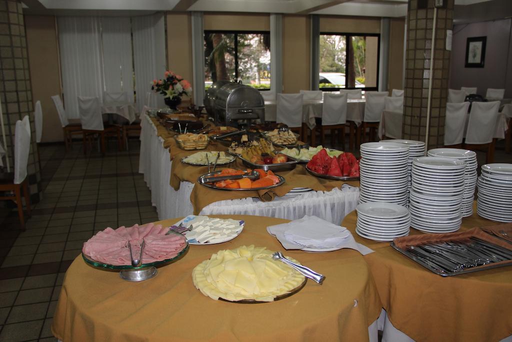 Muffato Plaza Hotel Foz do Iguaçu Exterior foto